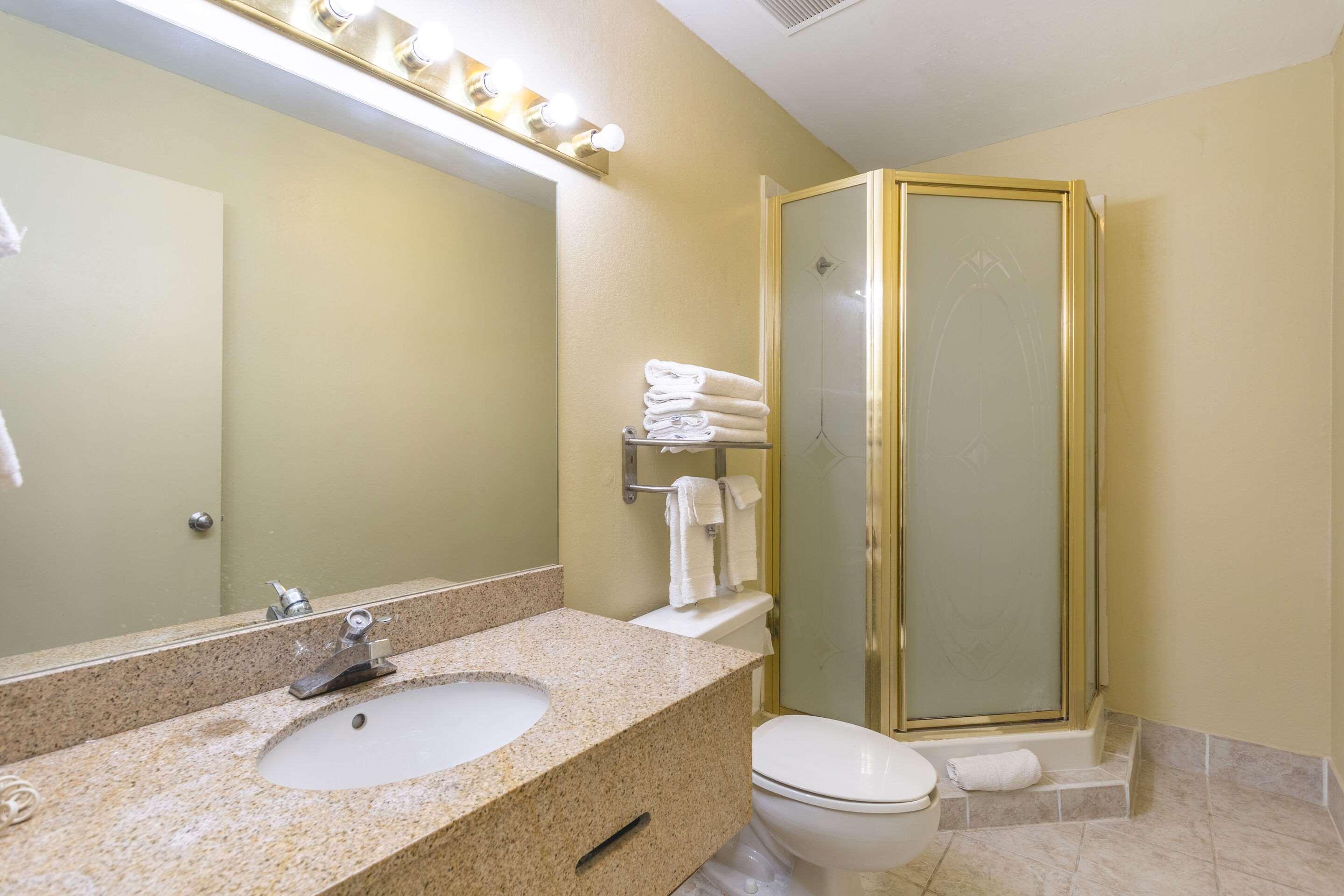 Econo Lodge & Suites Clarksville Ngoại thất bức ảnh