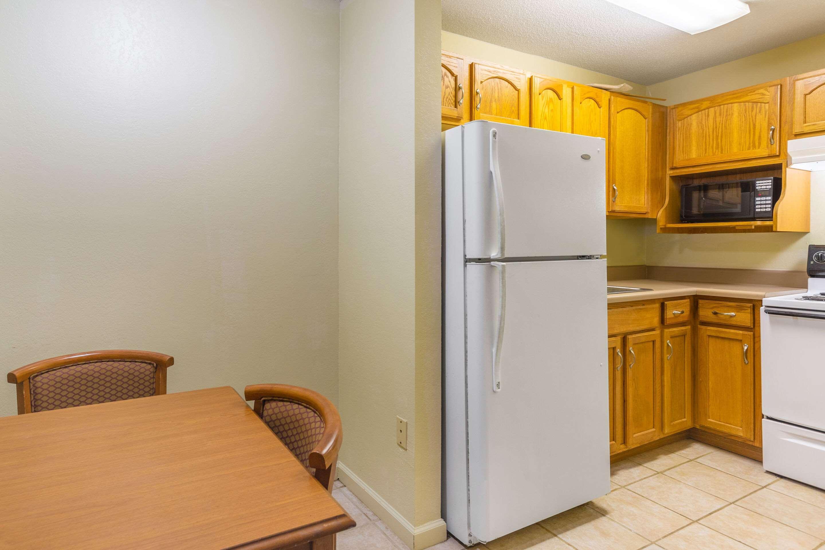 Econo Lodge & Suites Clarksville Ngoại thất bức ảnh
