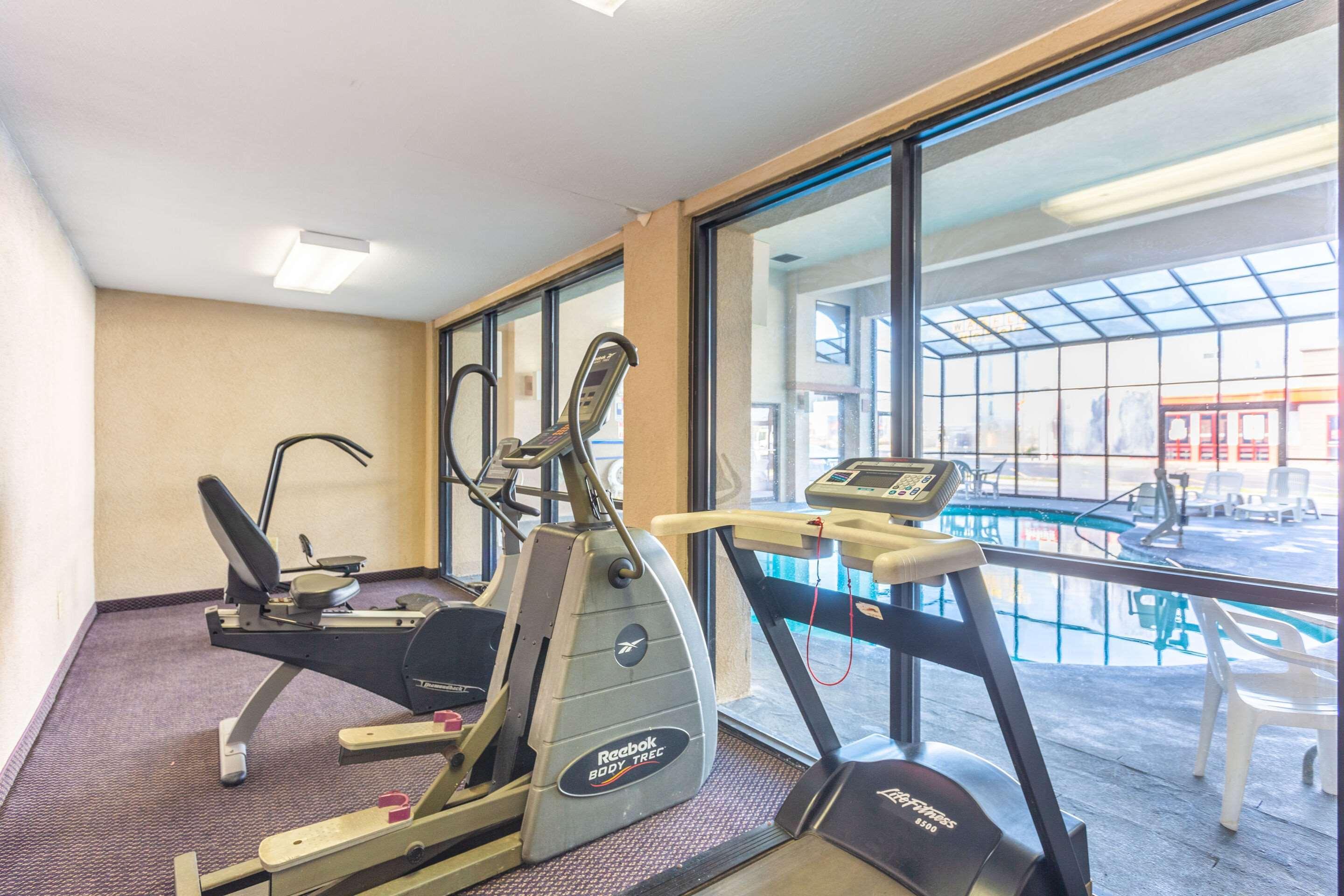 Econo Lodge & Suites Clarksville Ngoại thất bức ảnh